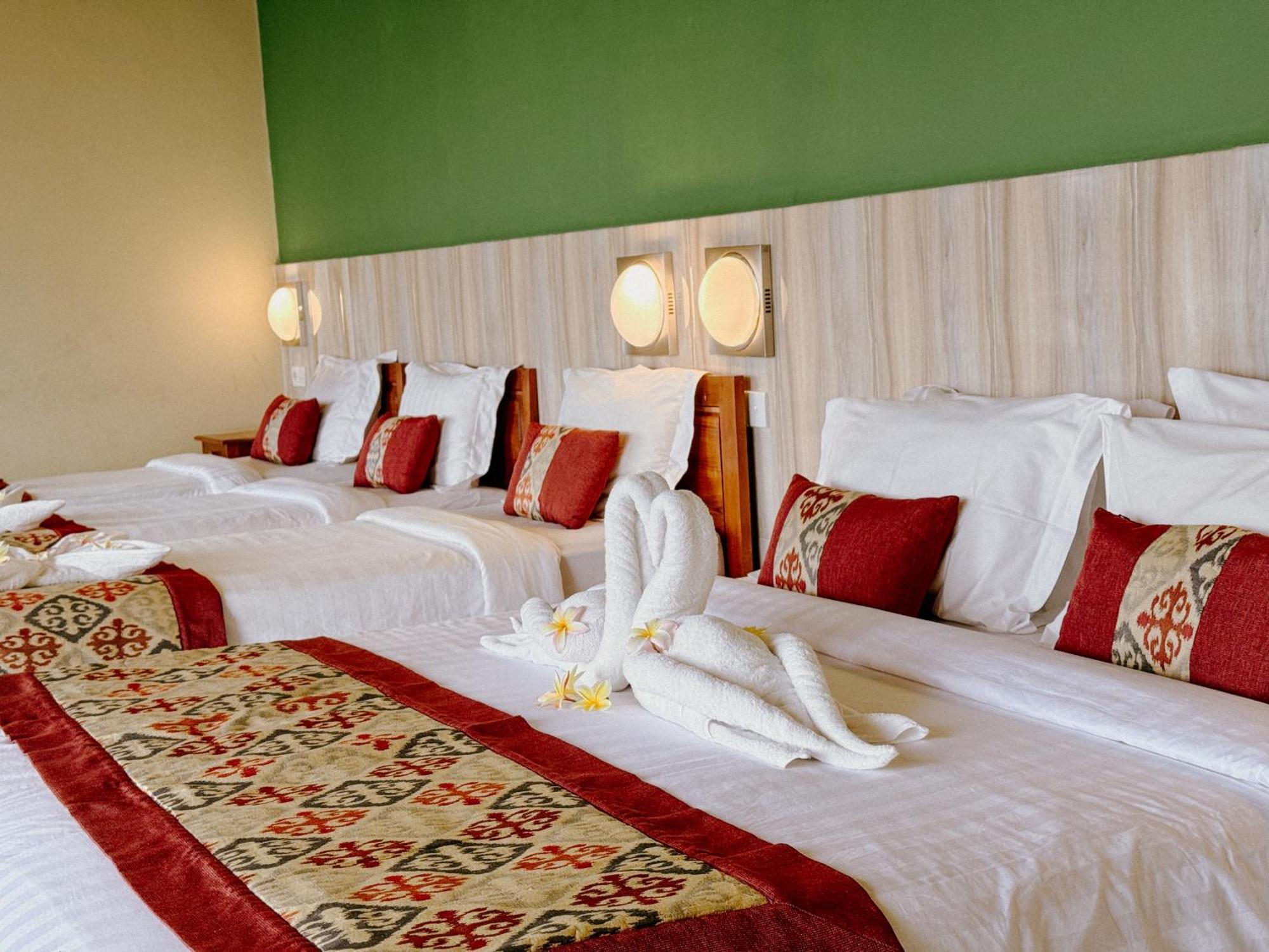Amed Cafe & Hotel Kebun Wayan Buitenkant foto